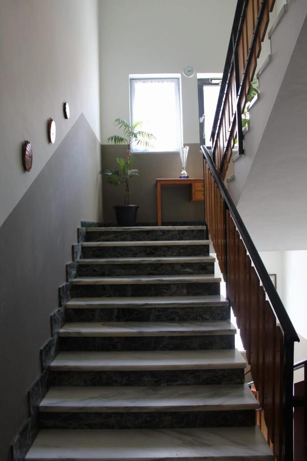 Casa Per Ferie Beatorosaz Hotel Cesana Torinese Bagian luar foto