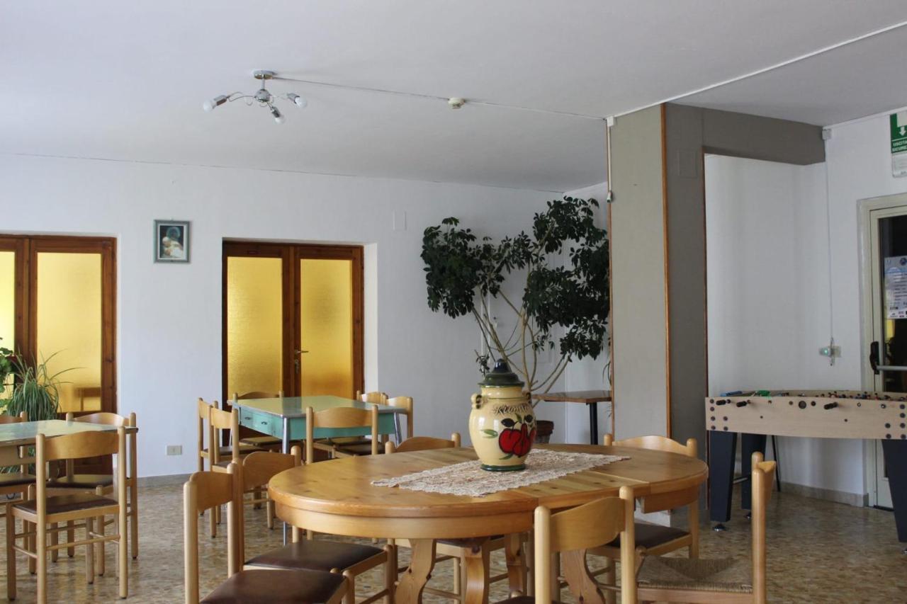 Casa Per Ferie Beatorosaz Hotel Cesana Torinese Bagian luar foto