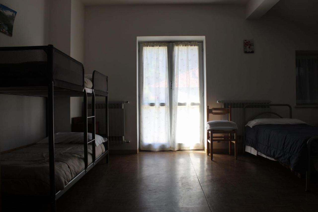Casa Per Ferie Beatorosaz Hotel Cesana Torinese Bagian luar foto
