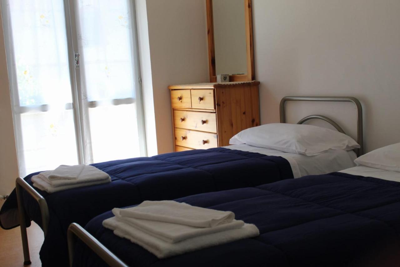 Casa Per Ferie Beatorosaz Hotel Cesana Torinese Bagian luar foto